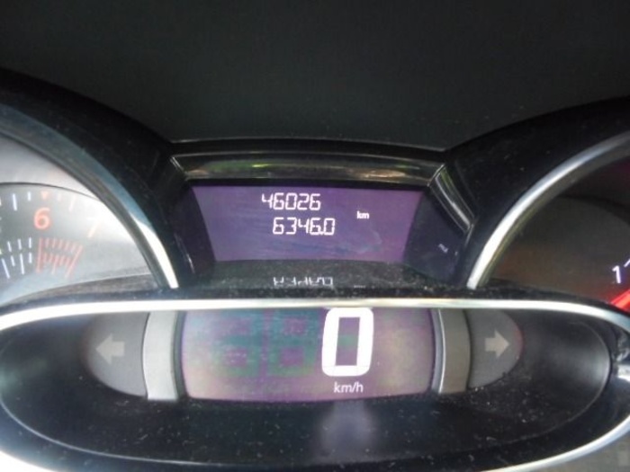 Renault Clio Business TCe 55 kW (75 CV) Vehículo usado en Madrid Renault Clio Business TCe 55 kW (75 CV) Vehículo usado en Madrid