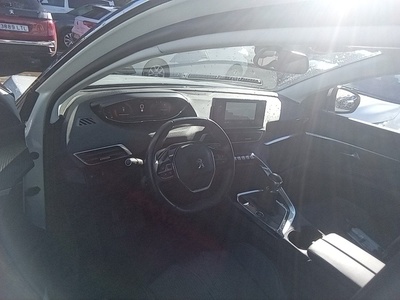 Peugeot 5008 BlueHDi 130 S&S Allure 96 kW (130 CV) 7 Peugeot 5008 BlueHDi 130 S&S Allure 96 kW (130 CV) 7