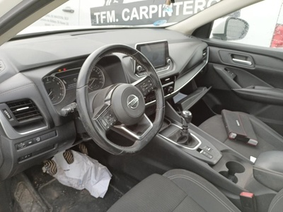 Nissan Qashqai DIG-T 140 mHEV Acenta 4x2 103 kW (140 CV) 5 Nissan Qashqai DIG-T 140 mHEV Acenta 4x2 103 kW (140 CV) 5