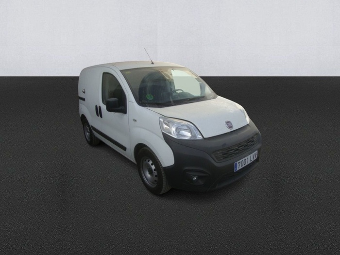 Fiat Fiorino Cargo Furgon 1.3 Multijet Base N1 59 kW (80 CV) Vehículo usado en Madrid Fiat Fiorino Cargo Furgon 1.3 Multijet Base N1 59 kW (80 CV) Vehículo usado en Madrid