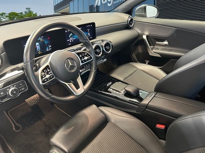 Mercedes-Benz Clase A 250 e 160 kW (218 CV) 7 Mercedes-Benz Clase A 250 e 160 kW (218 CV) 7