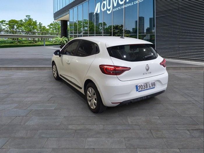 Renault Clio Business SCe 48 kW (65 CV) Vehículo usado en Madrid Renault Clio Business SCe 48 kW (65 CV) Vehículo usado en Madrid