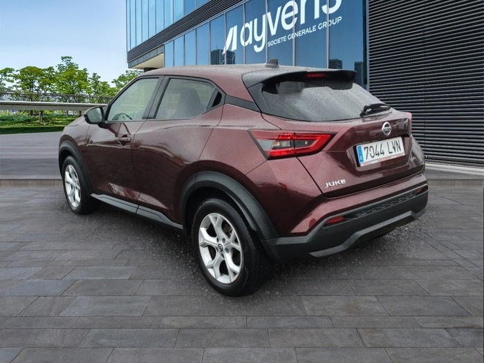 Nissan Juke DIG-T N-Connecta 4x2 84 kW (114 CV) Vehículo usado en Madrid Nissan Juke DIG-T N-Connecta 4x2 84 kW (114 CV) Vehículo usado en Madrid