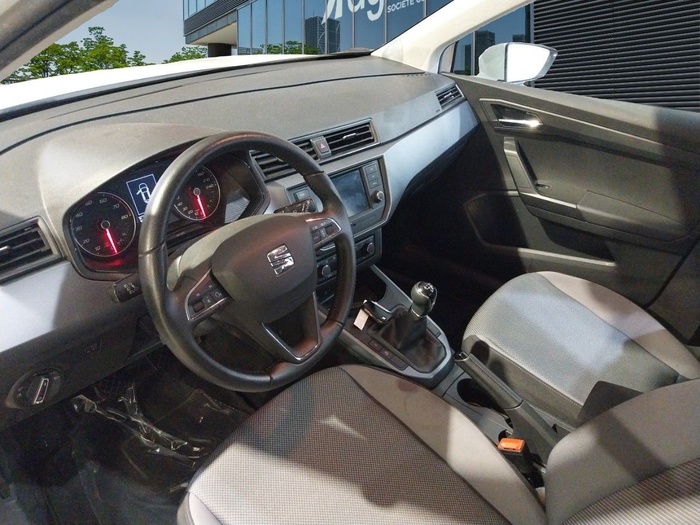 SEAT Arona 1.0 TSI Style Go Eco 81 kW (110 CV) Vehículo usado en Madrid SEAT Arona 1.0 TSI Style Go Eco 81 kW (110 CV) Vehículo usado en Madrid