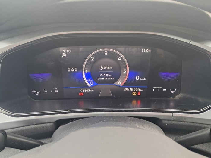 Volkswagen T-Roc Life 2.0 TDI 85 kW (115 CV) Vehículo usado en Madrid Volkswagen T-Roc Life 2.0 TDI 85 kW (115 CV) Vehículo usado en Madrid