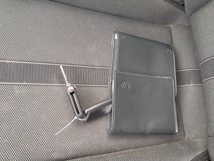 Volkswagen T-Roc Life 2.0 TDI 85 kW (115 CV) Vehículo usado en Madrid Volkswagen T-Roc Life 2.0 TDI 85 kW (115 CV) Vehículo usado en Madrid