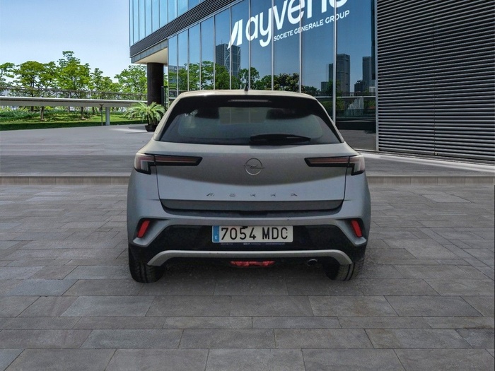 Opel Mokka 1.5 D Business Elegance 81 kW (110 CV) Vehículo usado en Madrid Opel Mokka 1.5 D Business Elegance 81 kW (110 CV) Vehículo usado en Madrid