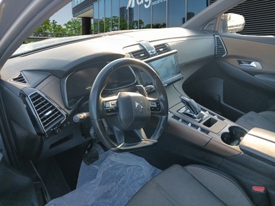 DS DS7 Crossback BlueHDi 130 DE Bastille + AT 96 kW (130 CV) 7 DS DS7 Crossback BlueHDi 130 DE Bastille + AT 96 kW (130 CV) 7