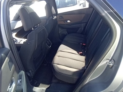 DS DS7 Crossback BlueHDi 130 DE Bastille + AT 96 kW (130 CV) 9 DS DS7 Crossback BlueHDi 130 DE Bastille + AT 96 kW (130 CV) 9