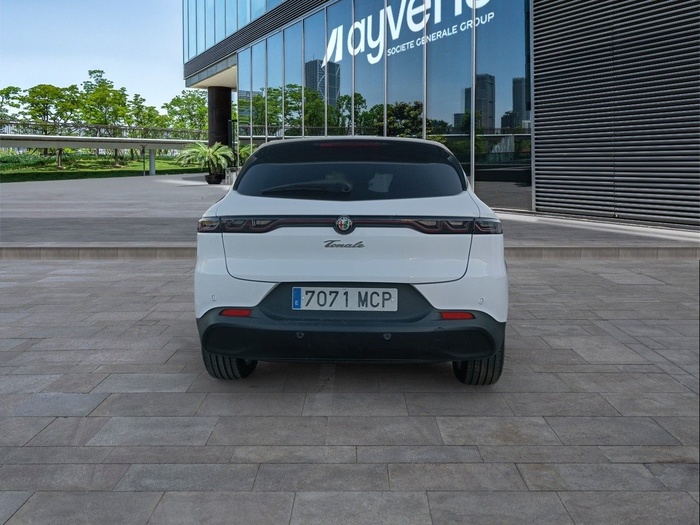 Alfa Romeo Tonale 1.5 MHEV Sprint FWD 96 kW (130 CV) Vehículo usado en Madrid Alfa Romeo Tonale 1.5 MHEV Sprint FWD 96 kW (130 CV) Vehículo usado en Madrid