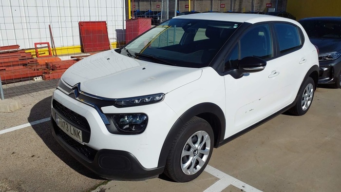 Citroen C3 BlueHDi 100 S&S Live Pack 75 KW (100 CV) Vehículo usado en Madrid Citroen C3 BlueHDi 100 S&S Live Pack 75 KW (100 CV) Vehículo usado en Madrid