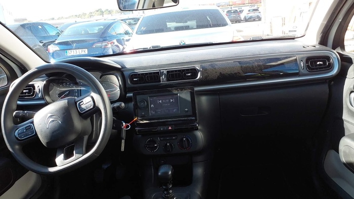 Citroen C3 BlueHDi 100 S&S Live Pack 75 KW (100 CV) Vehículo usado en Madrid Citroen C3 BlueHDi 100 S&S Live Pack 75 KW (100 CV) Vehículo usado en Madrid