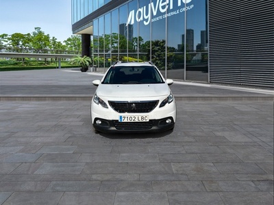 Peugeot 2008 BlueHDi 100 Signature 73 kW (100 CV) 2 Peugeot 2008 BlueHDi 100 Signature 73 kW (100 CV) 2