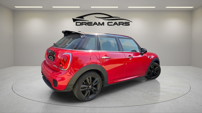 MINI MINI 5 Puertas Cooper D 85 kW (116 CV) Vehículo usado en Madrid MINI MINI 5 Puertas Cooper D 85 kW (116 CV) Vehículo usado en Madrid