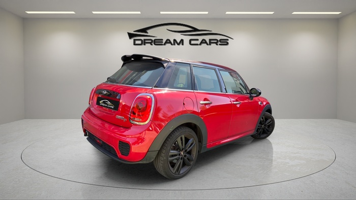 MINI MINI 5 Puertas Cooper D 85 kW (116 CV) Vehículo usado en Madrid MINI MINI 5 Puertas Cooper D 85 kW (116 CV) Vehículo usado en Madrid