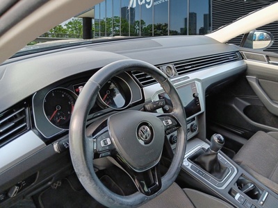 Volkswagen Passat Advance 2.0 TDI 110 kW (150 CV) 7 Volkswagen Passat Advance 2.0 TDI 110 kW (150 CV) 7