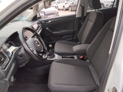 Volkswagen T-Roc Edition 2.0 TDI 85 kW (115 CV) 10 Volkswagen T-Roc Edition 2.0 TDI 85 kW (115 CV) 10