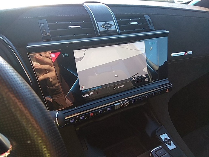 DS DS7 Crossback E-Tense 225 Performance Line Auto 165 kW (225 CV) Vehículo usado en Madrid DS DS7 Crossback E-Tense 225 Performance Line Auto 165 kW (225 CV) Vehículo usado en Madrid