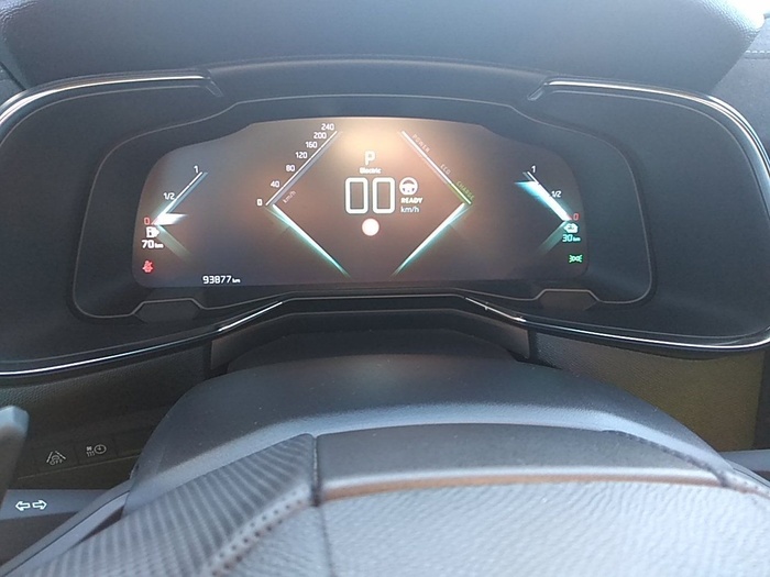 DS DS7 Crossback E-Tense 225 Performance Line Auto 165 kW (225 CV) Vehículo usado en Madrid DS DS7 Crossback E-Tense 225 Performance Line Auto 165 kW (225 CV) Vehículo usado en Madrid