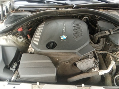 BMW Serie 3 318d Touring 110 kW (150 CV) 12 BMW Serie 3 318d Touring 110 kW (150 CV) 12