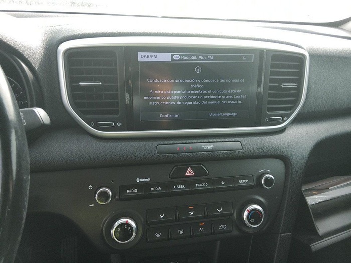 Kia Sportage 1.6 GDi Concept 4x2 97 kW (132 CV) Vehículo usado en Madrid Kia Sportage 1.6 GDi Concept 4x2 97 kW (132 CV) Vehículo usado en Madrid