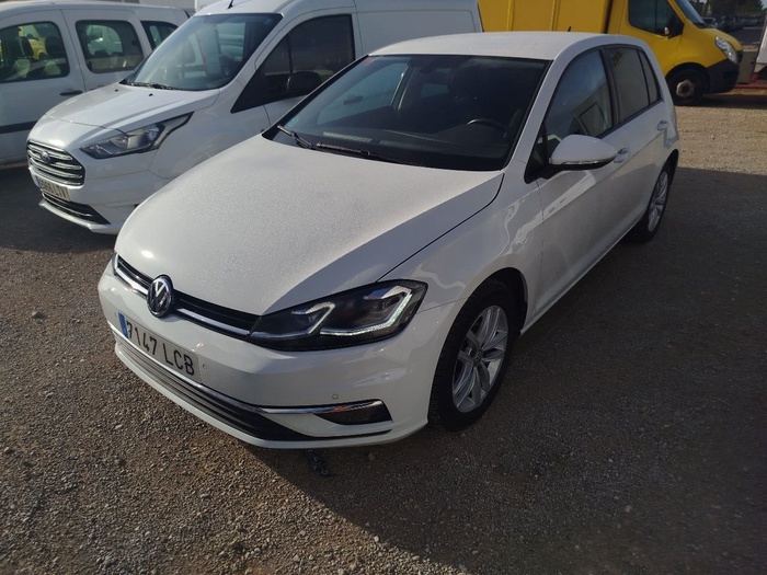 Volkswagen Golf Advance 1.6 TDI 85 kW (115 CV) Vehículo usado en Madrid Volkswagen Golf Advance 1.6 TDI 85 kW (115 CV) Vehículo usado en Madrid