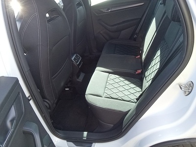 Skoda Karoq 2.0 TDI Sportline 110 kW (150 CV) 9 Skoda Karoq 2.0 TDI Sportline 110 kW (150 CV) 9