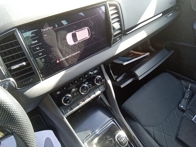 Skoda Karoq 2.0 TDI Sportline 110 kW (150 CV) 12 Skoda Karoq 2.0 TDI Sportline 110 kW (150 CV) 12
