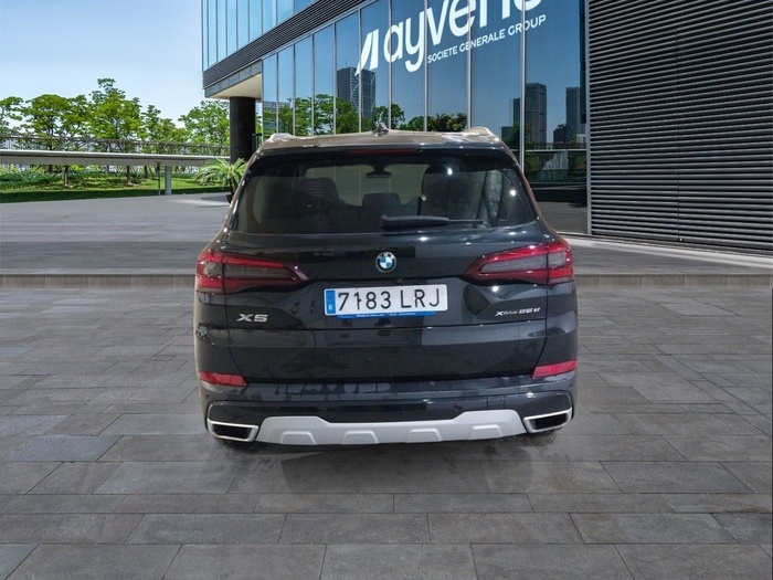 BMW X5 xDrive25d 170 kW (231 CV) Vehículo usado en Madrid BMW X5 xDrive25d 170 kW (231 CV) Vehículo usado en Madrid
