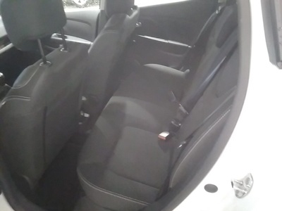 Renault Clio Business dCi 55 kW (75 CV) 14 Renault Clio Business dCi 55 kW (75 CV) 14