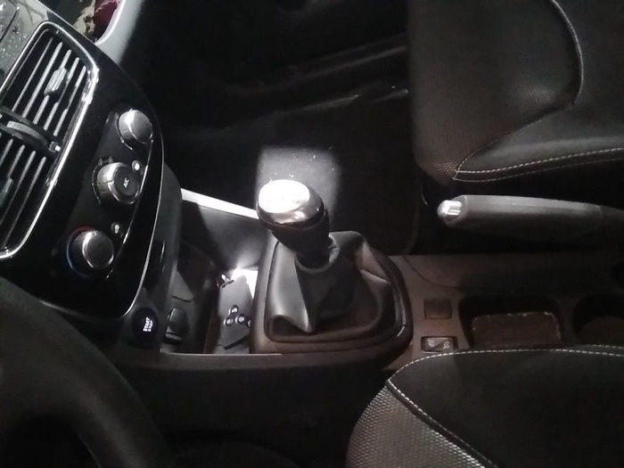 Renault Clio Business dCi 55 kW (75 CV) Vehículo usado en Madrid Renault Clio Business dCi 55 kW (75 CV) Vehículo usado en Madrid