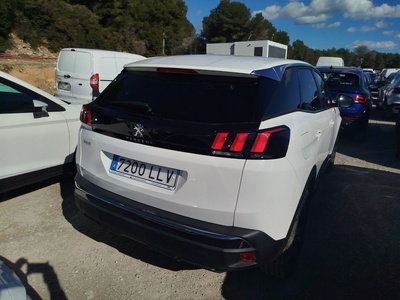 Peugeot 3008 BlueHDi 130 S&S Allure 96 kW (130 CV) 4 Peugeot 3008 BlueHDi 130 S&S Allure 96 kW (130 CV) 4