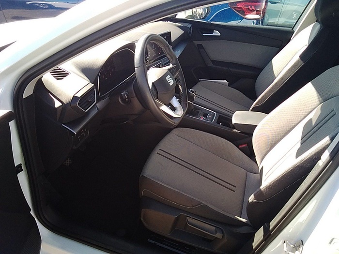 SEAT León ST 2.0 TDI Style Go 85 kW (115 CV) Vehículo usado en Madrid SEAT León ST 2.0 TDI Style Go 85 kW (115 CV) Vehículo usado en Madrid