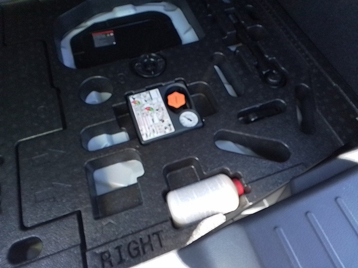 Nissan Juke 1.6 Hybrid N-Connecta Auto 105 kW (143 CV) Vehículo usado en Madrid Nissan Juke 1.6 Hybrid N-Connecta Auto 105 kW (143 CV) Vehículo usado en Madrid