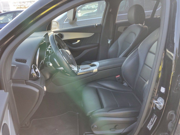 Mercedes-Benz GLC Coupé 220 d 4Matic 143 kW (194 CV) Vehículo usado en Madrid Mercedes-Benz GLC Coupé 220 d 4Matic 143 kW (194 CV) Vehículo usado en Madrid