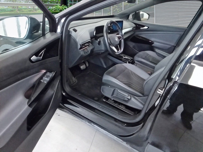 Volkswagen ID.4 Pro 128 kW (174 CV) Vehículo usado en Madrid Volkswagen ID.4 Pro 128 kW (174 CV) Vehículo usado en Madrid