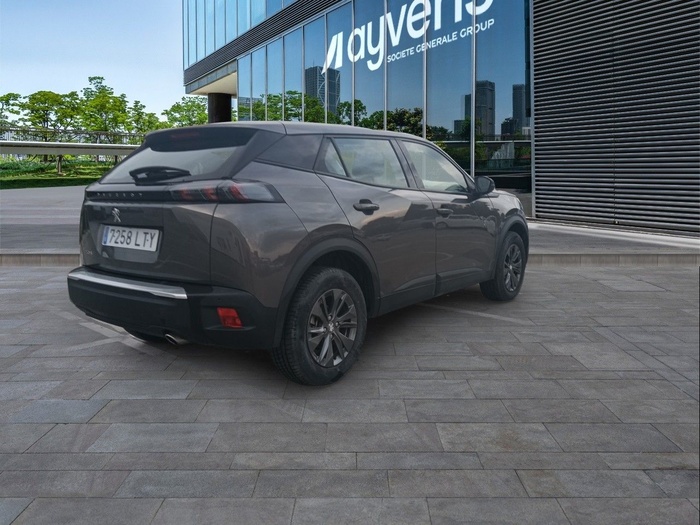 Peugeot 2008 BlueHDi 110 S&S Active Pack 81 kW (110 CV) Vehículo usado en Madrid Peugeot 2008 BlueHDi 110 S&S Active Pack 81 kW (110 CV) Vehículo usado en Madrid