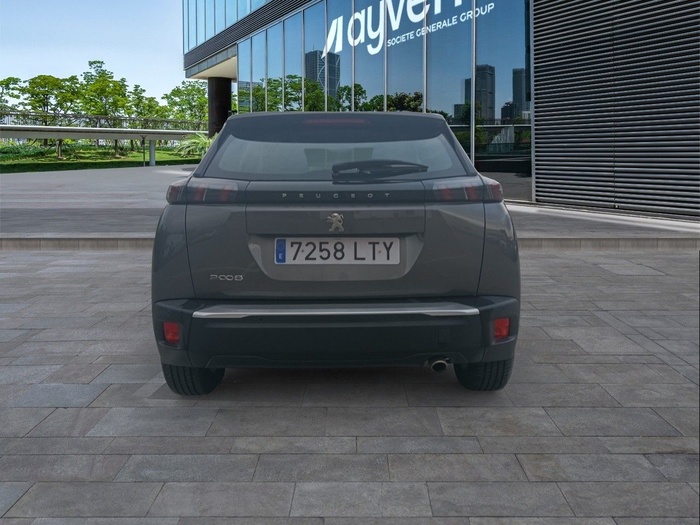 Peugeot 2008 BlueHDi 110 S&S Active Pack 81 kW (110 CV) Vehículo usado en Madrid Peugeot 2008 BlueHDi 110 S&S Active Pack 81 kW (110 CV) Vehículo usado en Madrid