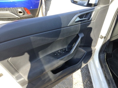 Volkswagen Polo Advance 1.0 59 kW (80 CV) 12 Volkswagen Polo Advance 1.0 59 kW (80 CV) 12