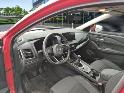 Nissan Qashqai DIG-T 140 mHEV N-Connecta 4x2 103 kW (140 CV) 7 Nissan Qashqai DIG-T 140 mHEV N-Connecta 4x2 103 kW (140 CV) 7