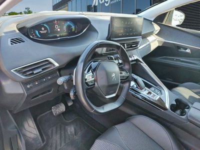 Peugeot 3008 Hybrid 225 Allure Pack e-EAT8 165 kW (225 CV) 7 Peugeot 3008 Hybrid 225 Allure Pack e-EAT8 165 kW (225 CV) 7