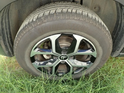 Citroen C3 Aircross BlueHDi 110 S&S Plus 81 kW (110 CV) 14 Citroen C3 Aircross BlueHDi 110 S&S Plus 81 kW (110 CV) 14