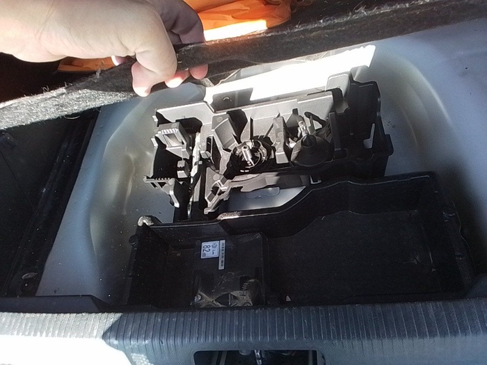 Peugeot 2008 BlueHDi 110 S&S Active Pack 81 kW (110 CV) Vehículo usado en Madrid Peugeot 2008 BlueHDi 110 S&S Active Pack 81 kW (110 CV) Vehículo usado en Madrid