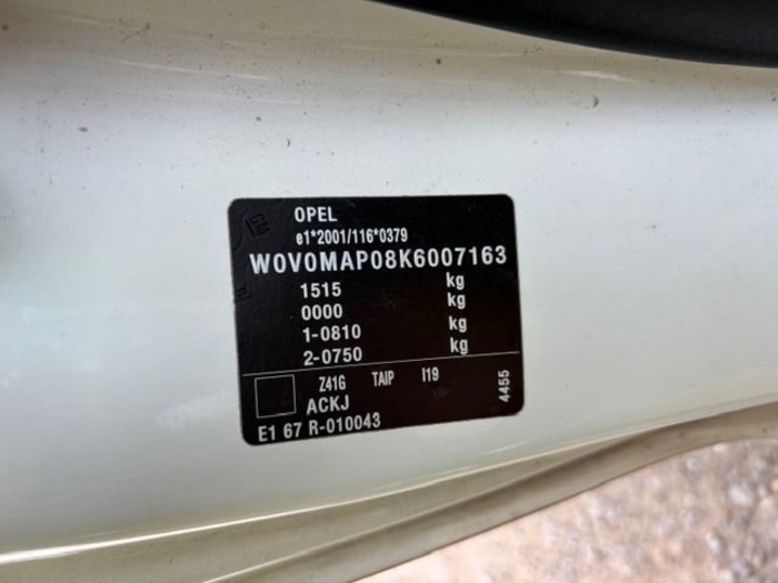 Opel Adam 1.4 XEL GLP Glam 64 kW (87 CV) Vehículo usado en Madrid Opel Adam 1.4 XEL GLP Glam 64 kW (87 CV) Vehículo usado en Madrid