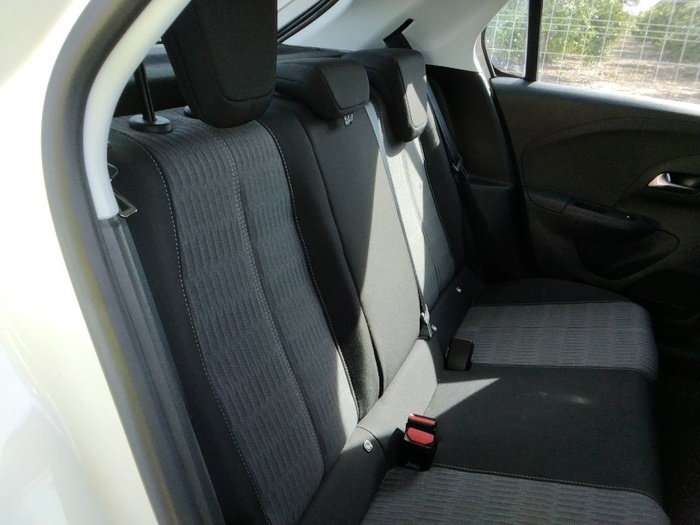 Opel Corsa 1.5D DT Edition 75 kW (102 CV) Vehículo usado en Madrid Opel Corsa 1.5D DT Edition 75 kW (102 CV) Vehículo usado en Madrid