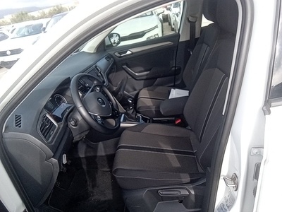 Volkswagen T-Roc Advance R-Line 1.0 TSI 81 kW (110 CV) 10 Volkswagen T-Roc Advance R-Line 1.0 TSI 81 kW (110 CV) 10