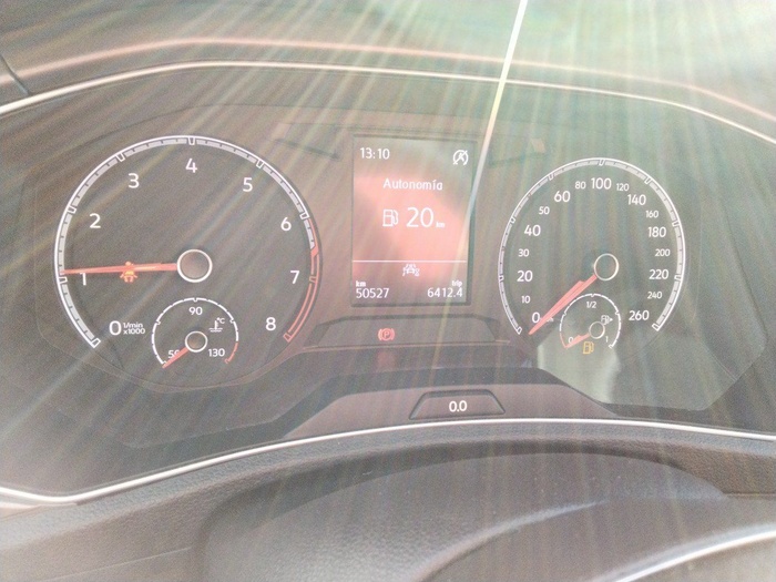 Volkswagen T-Roc Advance R-Line 1.0 TSI 81 kW (110 CV) Vehículo usado en Madrid Volkswagen T-Roc Advance R-Line 1.0 TSI 81 kW (110 CV) Vehículo usado en Madrid