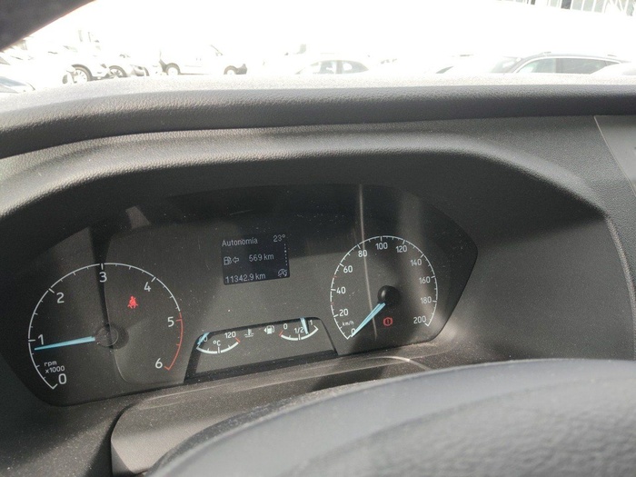 Ford Transit Furgon 350 L3H2 Trend 96 kW (130 CV) Vehículo usado en Madrid Ford Transit Furgon 350 L3H2 Trend 96 kW (130 CV) Vehículo usado en Madrid