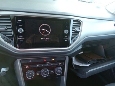 Volkswagen T-Roc Advance R-Line 1.0 TSI 81 kW (110 CV) 12 Volkswagen T-Roc Advance R-Line 1.0 TSI 81 kW (110 CV) 12
