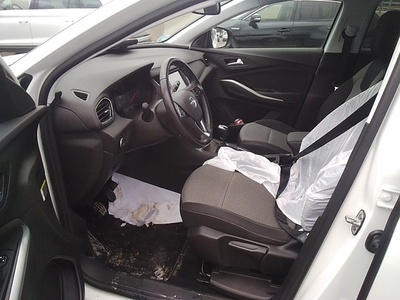 Opel Grandland X 1.5 CDTi Selective 96 kW (130 CV) 14 Opel Grandland X 1.5 CDTi Selective 96 kW (130 CV) 14